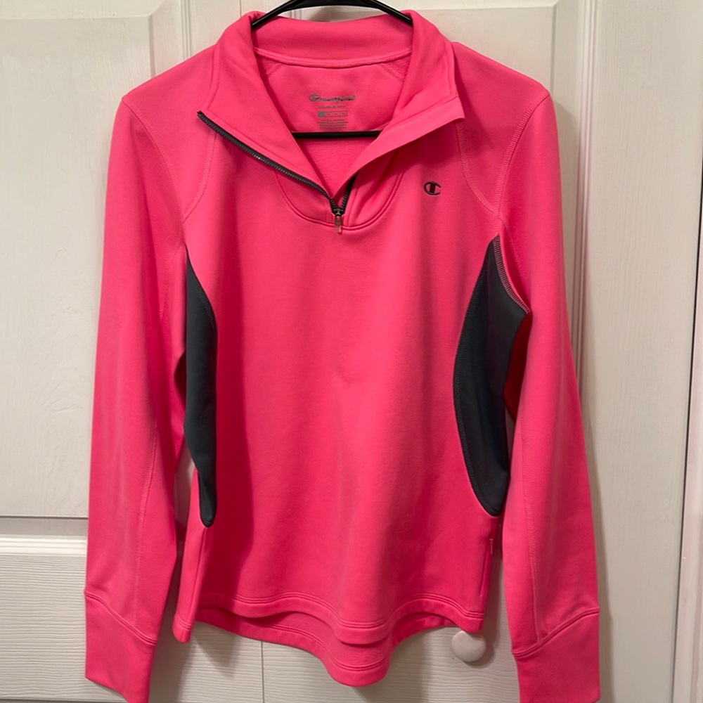 NWOT Champion Double Dry women’s long sleeve top, medium, little pocket on side